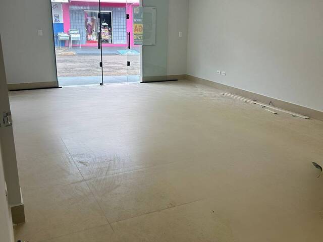 #657 - Sala para Venda em Arapongas - PR