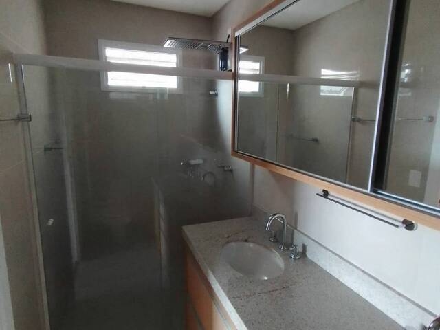 #668 - Apartamento para Venda em Arapongas - PR