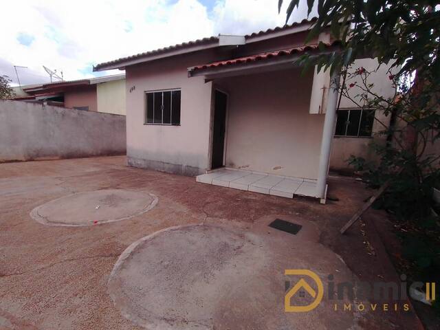 #675 - Casa para Locação em Arapongas - PR