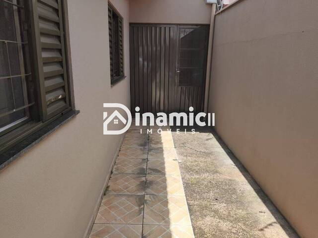 Casa para Locação em Arapongas - 2