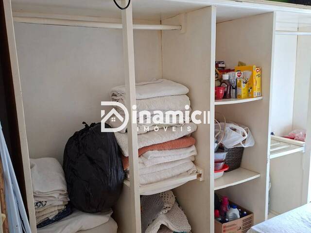 #709 - Apartamento para Venda em Arapongas - PR