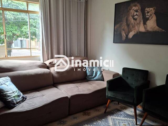 #709 - Apartamento para Venda em Arapongas - PR