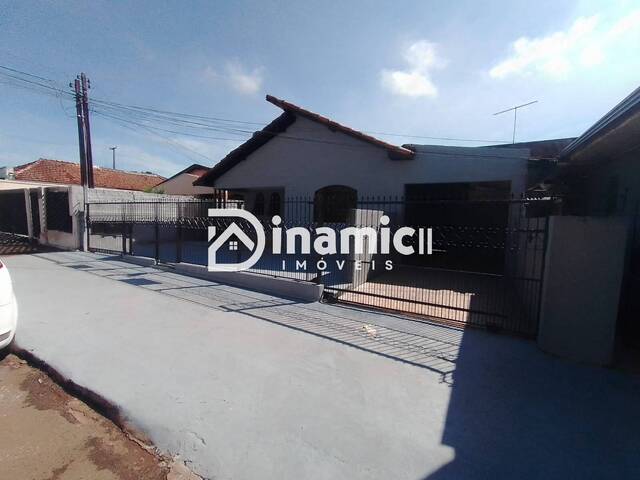 #725 - Casa para Locação em Arapongas - PR