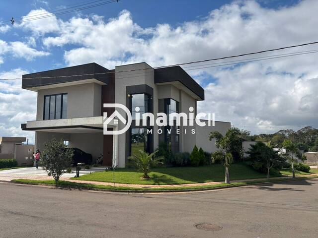 #746 - Casa para Venda em Arapongas - PR