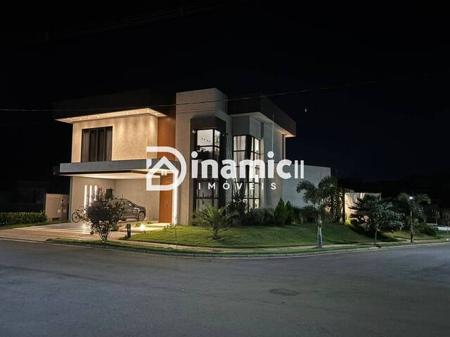 #746 - Casa para Venda em Arapongas - PR