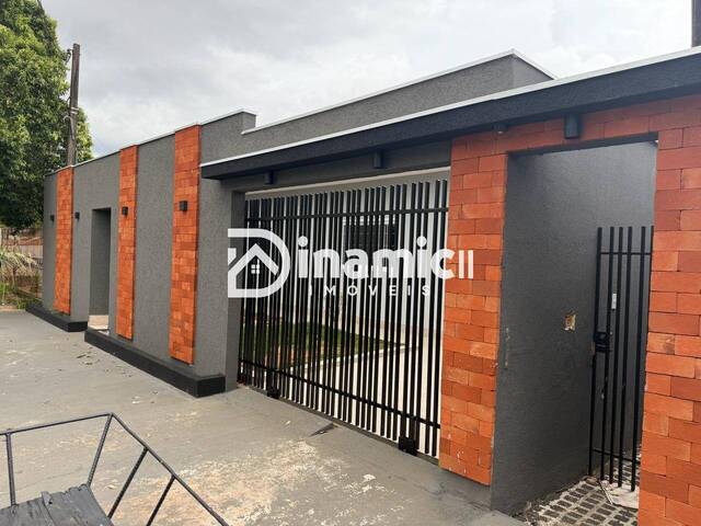 #760 - Casa para Venda em Arapongas - PR