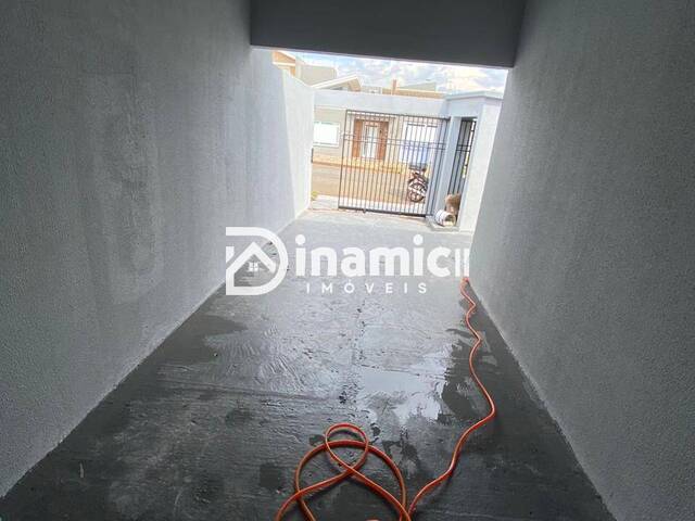 #808 - Casa para Venda em Arapongas - PR