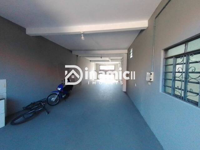 #826 - Apartamento para Locação em Arapongas - PR