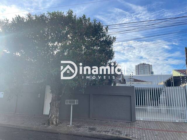 #843 - Casa para Locação em Arapongas - PR