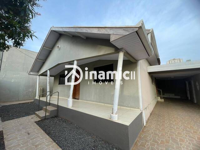#843 - Casa para Locação em Arapongas - PR
