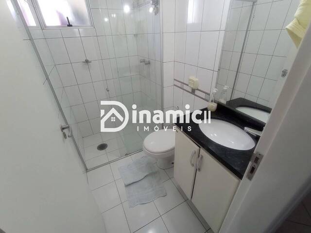 #867 - Apartamento para Venda em Arapongas - PR