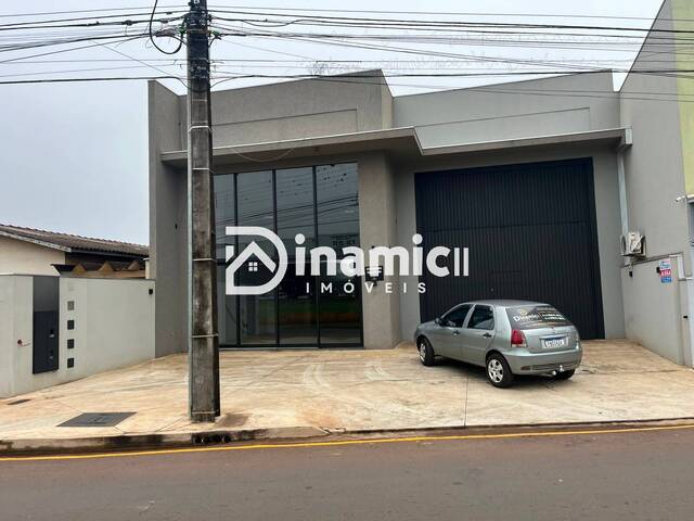 #869 - Barracão para Locação em Arapongas - PR