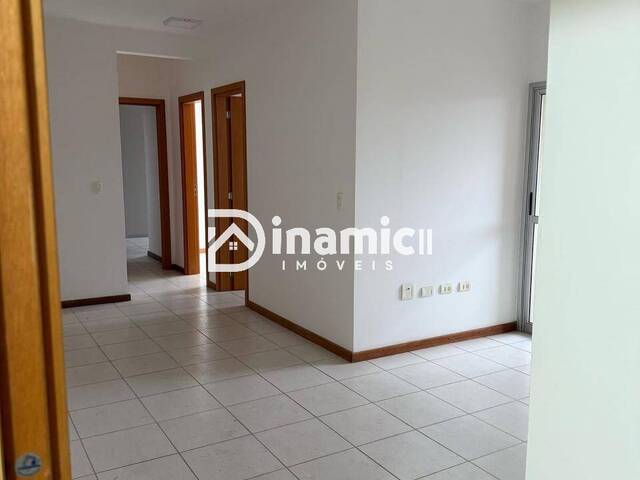 #704 - Apartamento para Locação em Arapongas - PR
