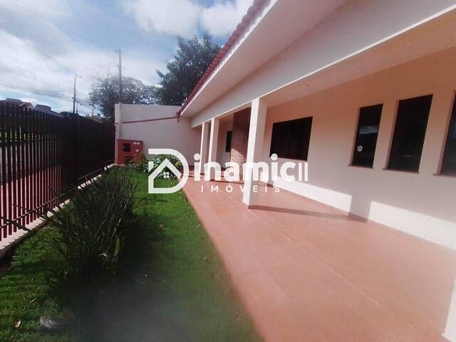 #749 - Casa para Venda em Arapongas - PR